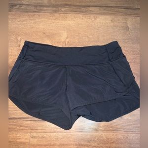 Lululemon speed up shorts size 4